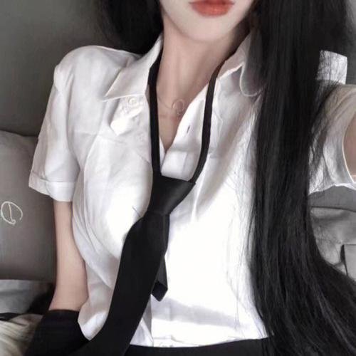 看到他们就会明白